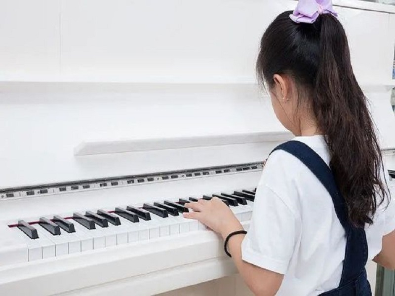 孩子學多久該買鋼琴 初學要買怎樣的二手鋼琴